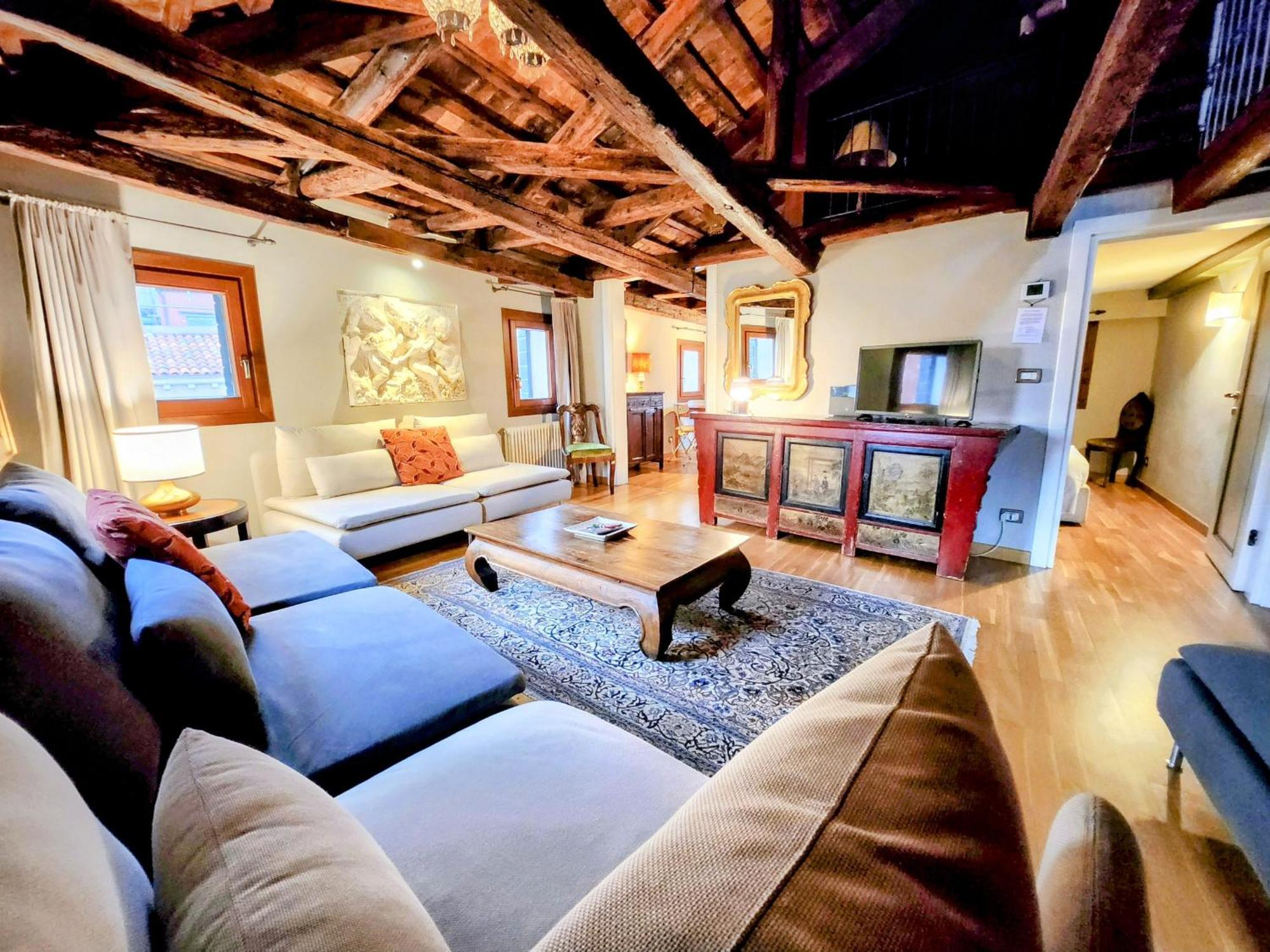 Casanova Penthouse In The Heart Of Венеция Екстериор снимка