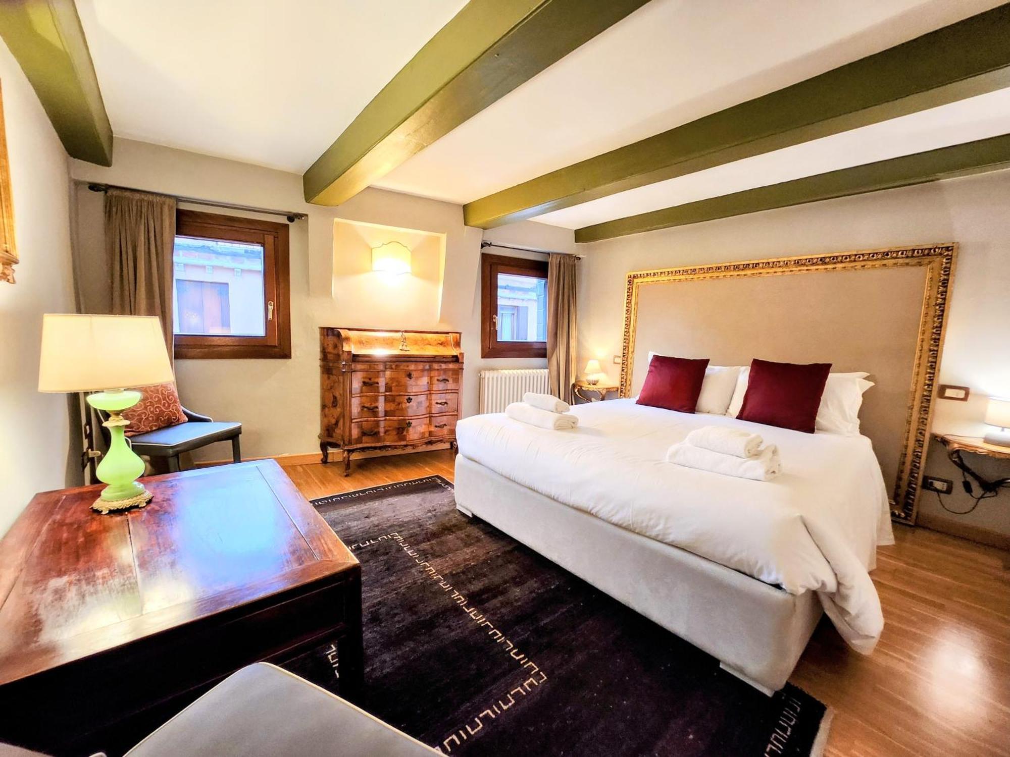 Casanova Penthouse In The Heart Of Венеция Екстериор снимка