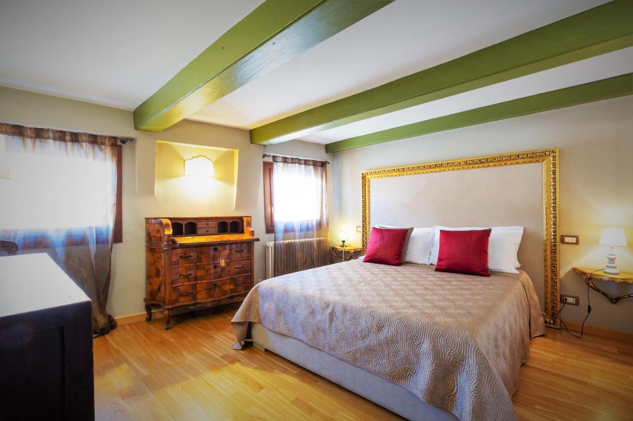 Casanova Penthouse In The Heart Of Венеция Екстериор снимка