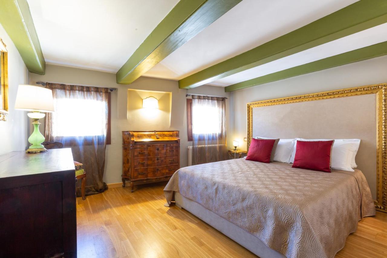 Casanova Penthouse In The Heart Of Венеция Екстериор снимка